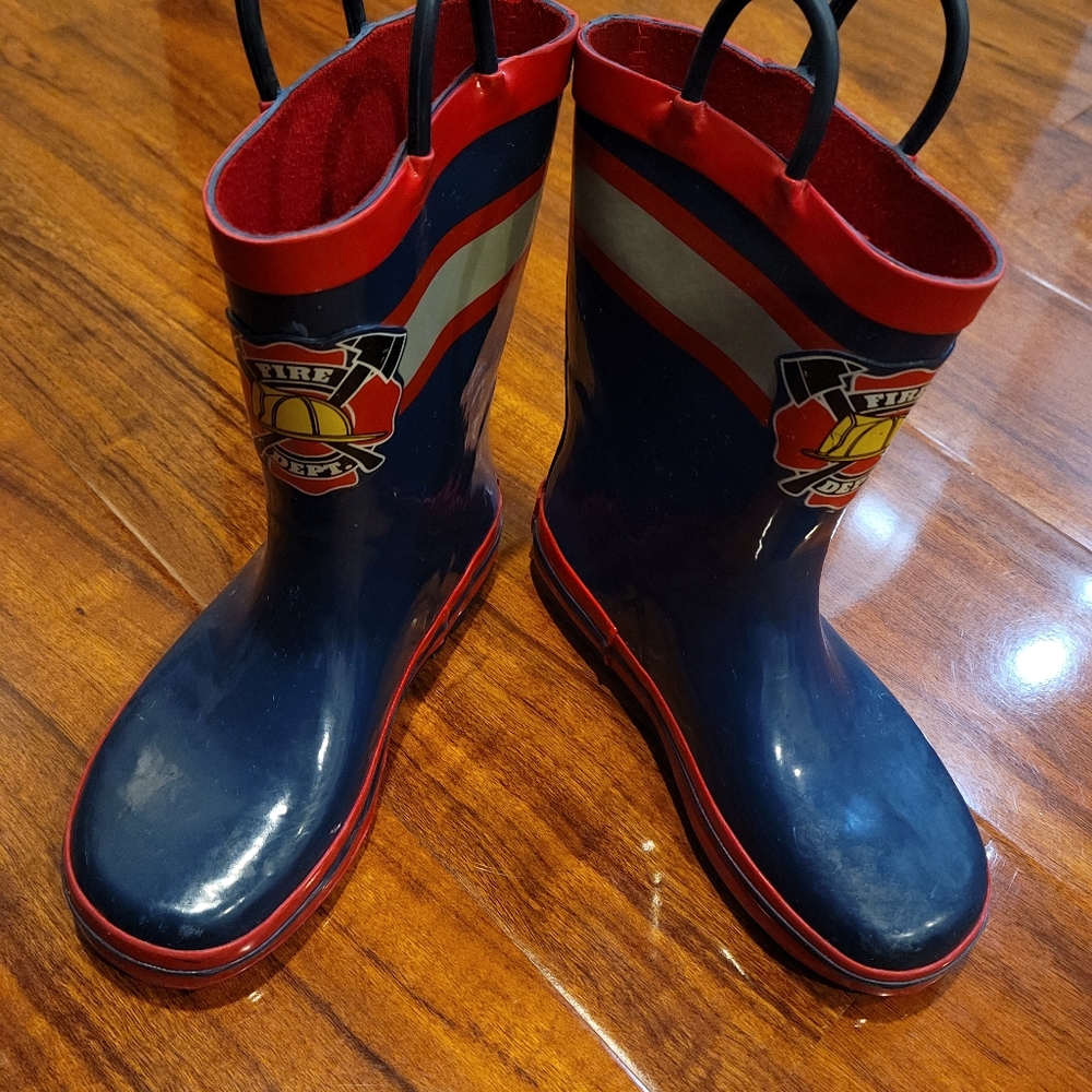 Little Boys rain boots